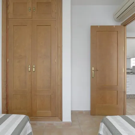 Perez Zara 6 Apartment *